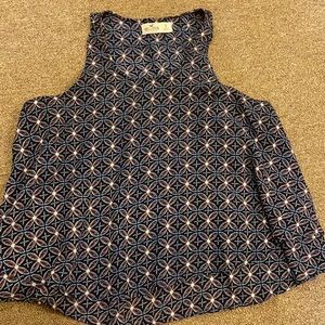 Hollister fancy tank